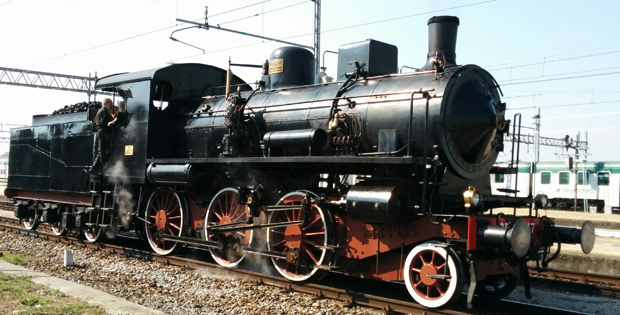 immagine di una locomotiva a vapore