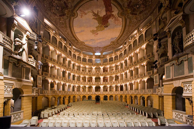 Das Theater Fraschini