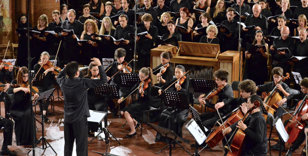 Pavia Barocca - Un Concerto per la Ricerca a favore di Paviail - Coro Universitario del Collegio Ghi