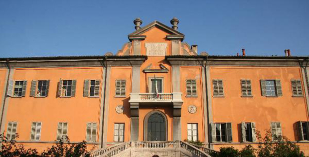 immagine della facciata dell'Orto Botanico di Pavia