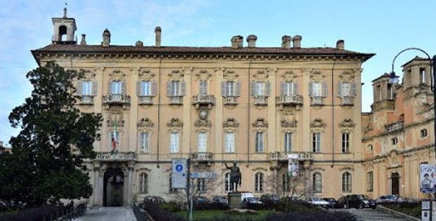 immagine della facciata di Palazzo Mezzabarba