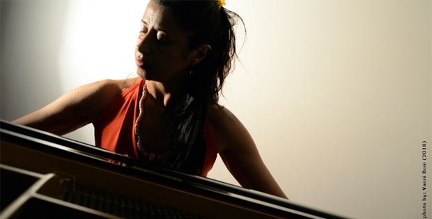 immagine della pianista Silvia Belfiore