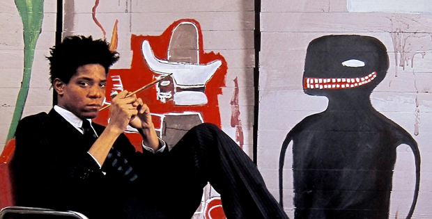 J.M. Basquiat nello studio di Great Jones str. New York 1985 ph. Lizzie Himmel