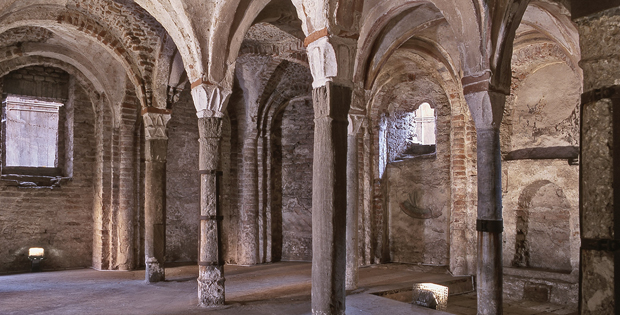 Foto interno della Cripta di Sant'Eusebio