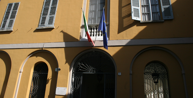immagine dell'ingresso del Collegio Fraccaro